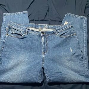 Women’s straight leg blue jeans